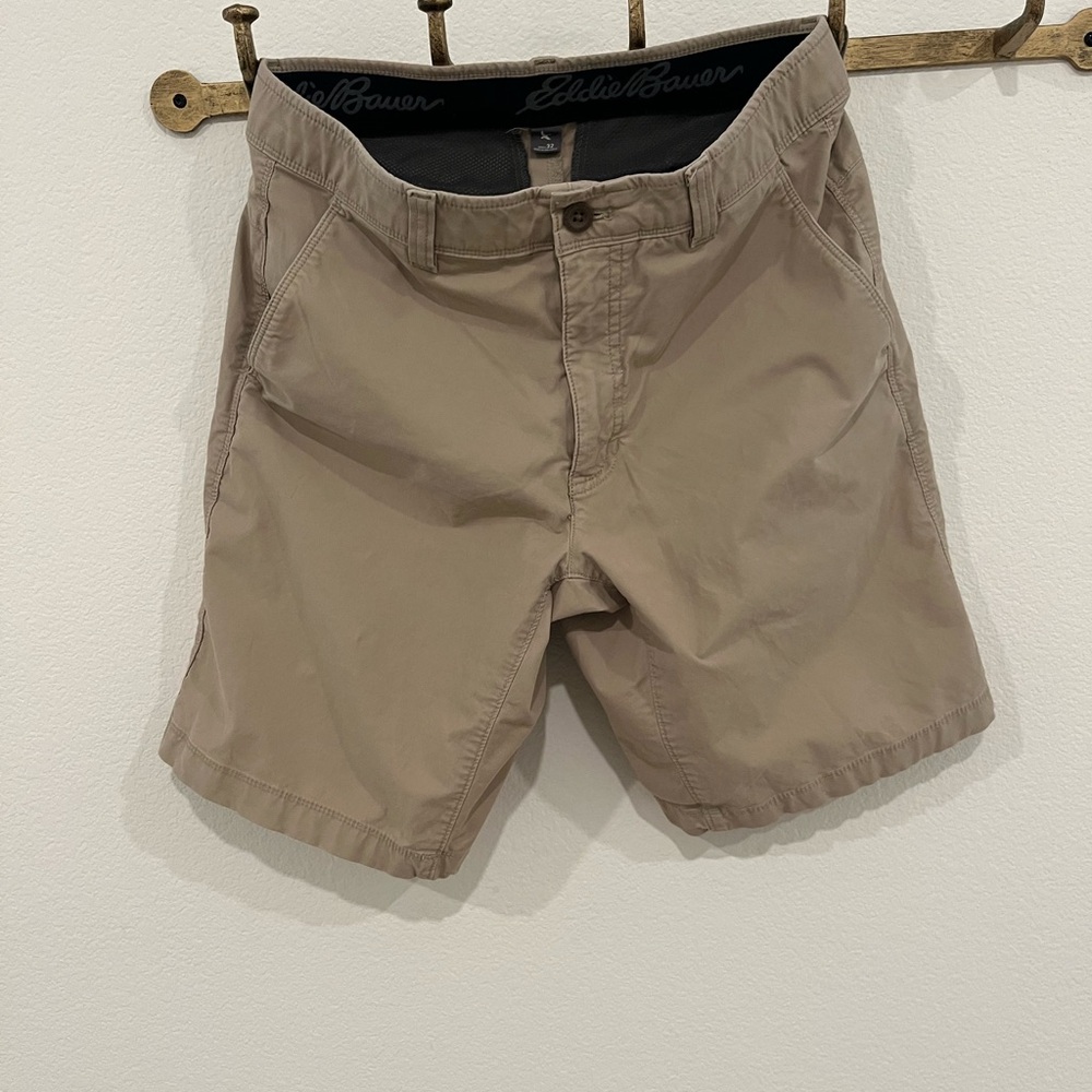 Eddie Bauer Men's Khaki Flat Front Shorts